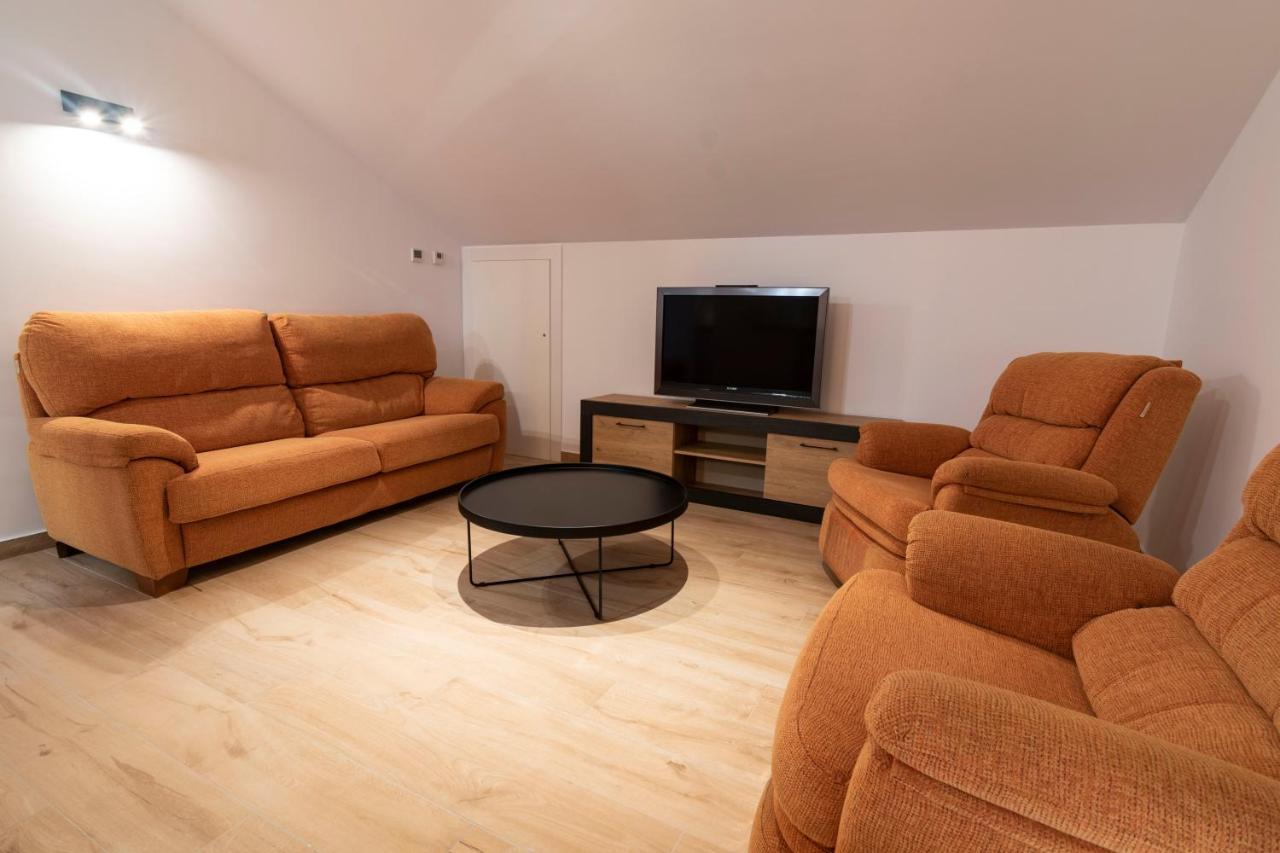Casa Rural San Victorian 16 アインサ エクステリア 写真
