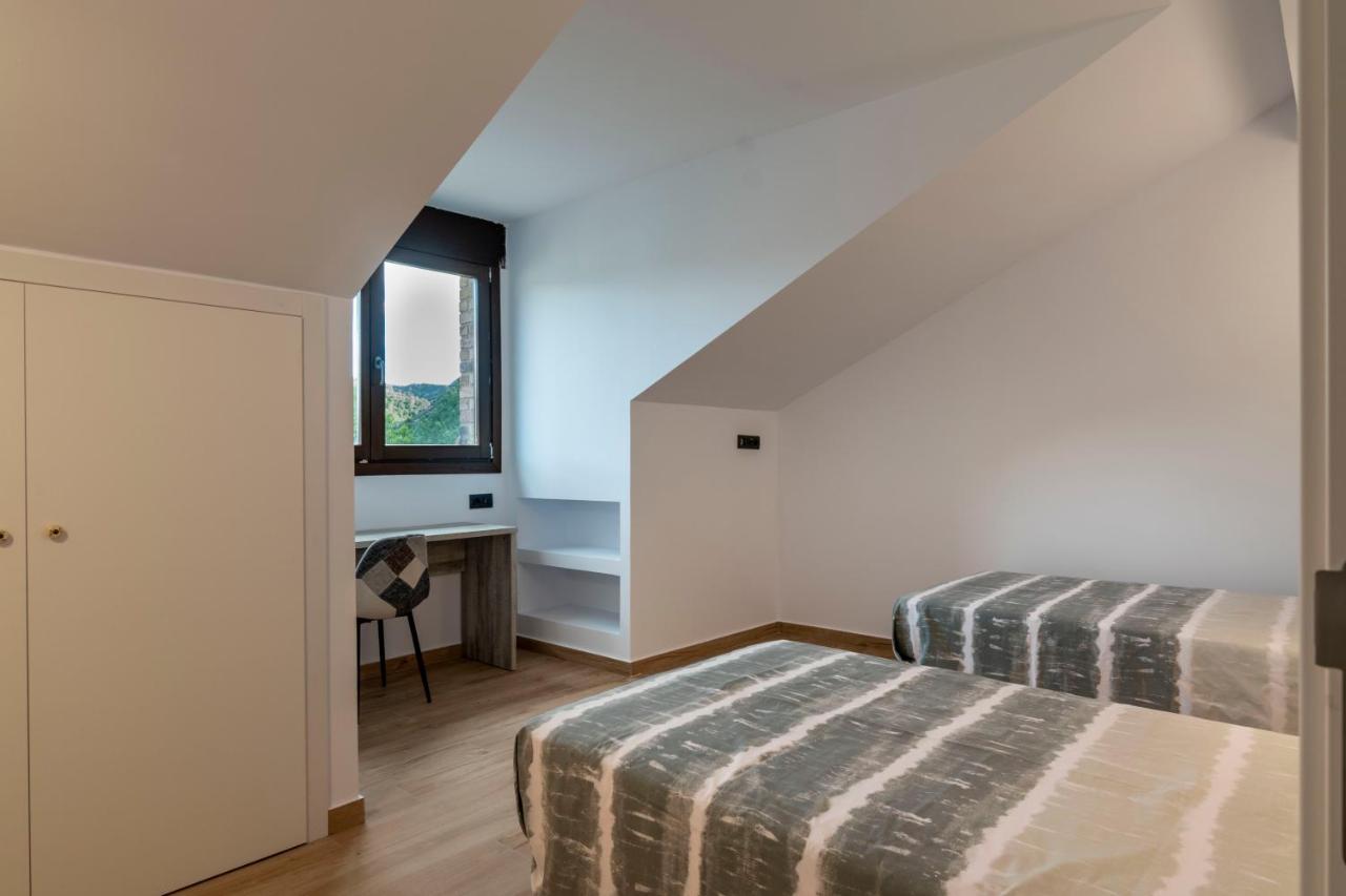 Casa Rural San Victorian 16 アインサ エクステリア 写真